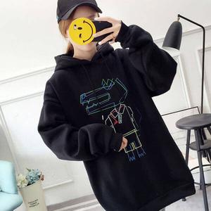 §獨具衣格§ J1207 內刷毛 鱷魚刺繡大學帽T上衣-大尺碼