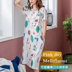 §獨具衣格§ J1309 可愛圖案印花 過膝棉質洋裝 居家服-中大尺碼